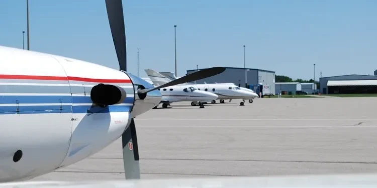 oshawa executive airport