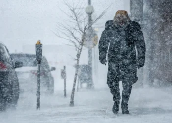 snow with high winds