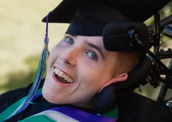 98396077 1767053861529316 r