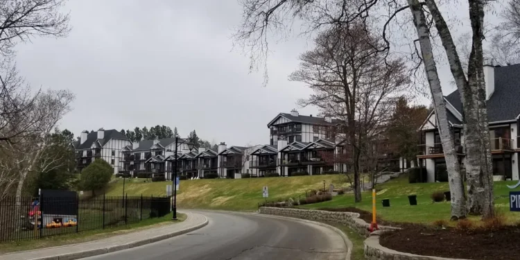 canada housing homes