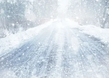 snow icy road winter storm drifting whitby