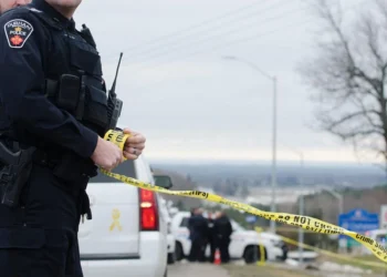 Pair of teens accused by Durham cops of trying to burn Oshawa business