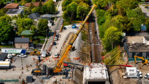 simcoe st crane
