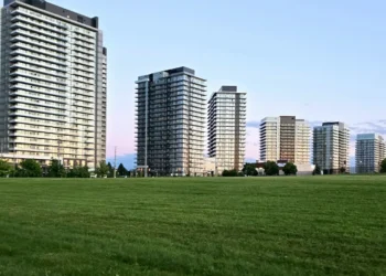 Residential buildings in Mississauga, Ontario